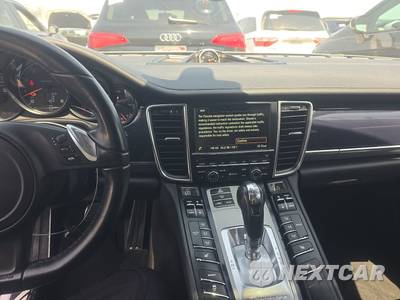 2015 Porsche Panamera - zdjęcie 11 z 34 - miniatura