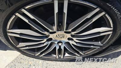 2015 Porsche Panamera - zdjęcie 29 z 34 - miniatura