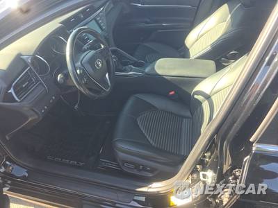2020 Toyota Camry SE - zdjęcie 7 z 27 - miniatura