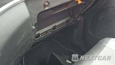2021 Jeep Grand Cherokee 80th Anniversary Edition - zdjęcie 25 z 37 - miniatura