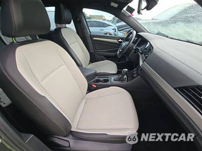2021 Volkswagen Jetta R-Line - zdjęcie 8 z 25 - miniatura