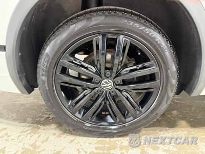2022 Volkswagen Tiguan SE R-Line Black - zdjęcie 7 z 20 - miniatura