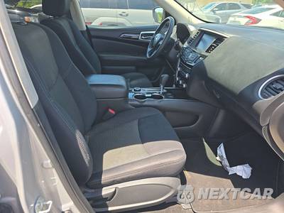 2018 Nissan Pathfinder SV - zdjęcie 8 z 41 - miniatura