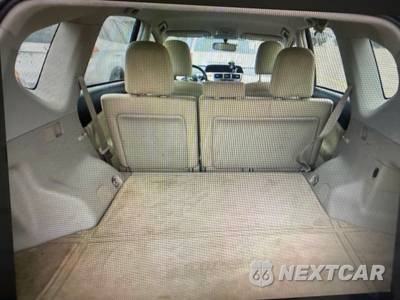 2014 Toyota Prius v Three - zdjęcie 16 z 19 - miniatura
