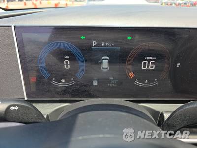 2025 Hyundai Tucson SEL - zdjęcie 8 z 18 - miniatura
