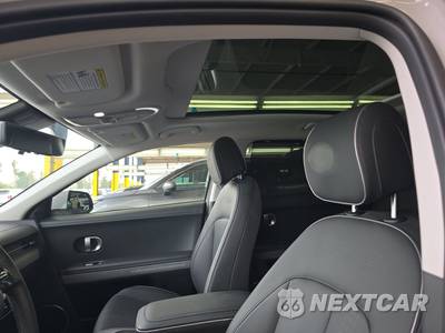 2024 Hyundai IONIQ 5 Limited - zdjęcie 17 z 28 - miniatura