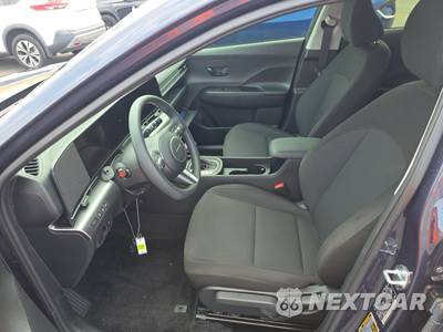 2025 Hyundai Kona SE - zdjęcie 5 z 18 - miniatura