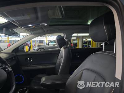 2024 Hyundai IONIQ 5 Limited - zdjęcie 17 z 32 - miniatura