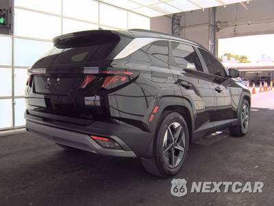 2025 Hyundai Tucson SEL - zdjęcie 4 z 19 - miniatura