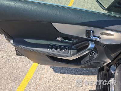 2021 Mercedes-Benz A 220 4MATIC - zdjęcie 9 z 24 - miniatura