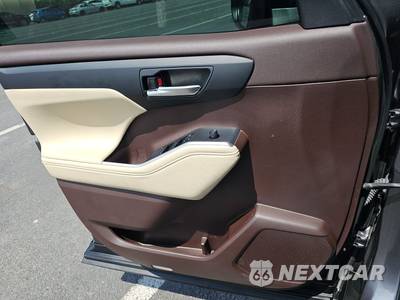 2022 Toyota Highlander Hybrid XLE - zdjęcie 9 z 29 - miniatura
