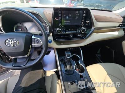 2022 Toyota Highlander Hybrid XLE - zdjęcie 11 z 29 - miniatura