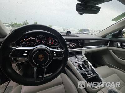 2017 Porsche Panamera Turbo - zdjęcie 11 z 25 - miniatura