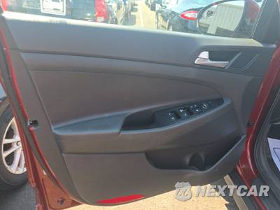 2019 Hyundai Tucson SE - zdjęcie 9 z 33 - miniatura