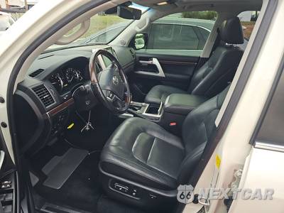 2019 Toyota Land Cruiser - zdjęcie 7 z 19 - miniatura