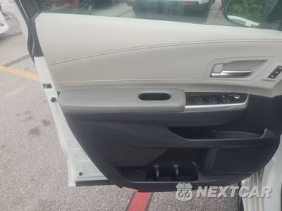 2021 Toyota Sienna Limited 7-Passenger 120.5" WB - zdjęcie 9 z 24 - miniatura