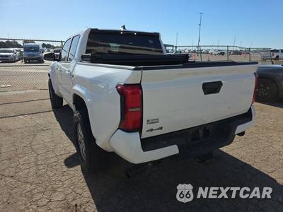 2024 Toyota Tacoma SR5 Crew Cab Medium Bed - zdjęcie 6 z 27 - miniatura