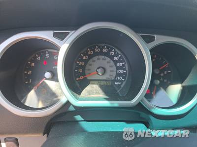 2004 Toyota 4Runner SR5 - zdjęcie 12 z 17 - miniatura