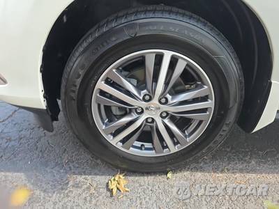 2019 INFINITI QX60 LUXE - zdjęcie 8 z 30 - miniatura
