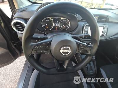 2025 Nissan Versa S - zdjęcie 10 z 18 - miniatura