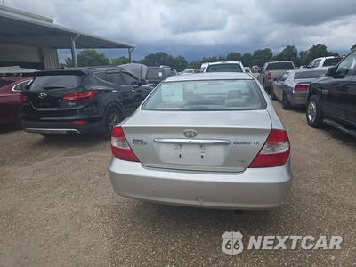 2003 Toyota Camry LE - zdjęcie 5 z 17 - miniatura