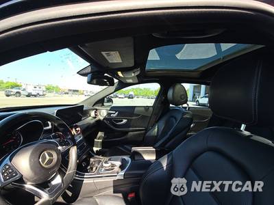 2015 Mercedes-Benz C 300 4MATIC Sedan w/Sport Pkg - zdjęcie 17 z 39 - miniatura