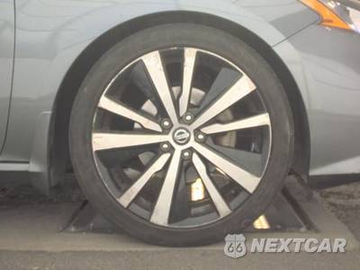2020 Nissan Altima SR - zdjęcie 10 z 32 - miniatura