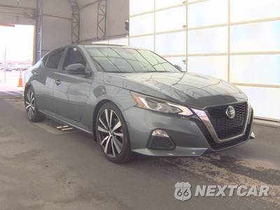 2020 Nissan Altima SR - zdjęcie 4 z 32 - miniatura