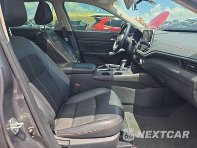 2020 Nissan Altima SR - zdjęcie 14 z 32 - miniatura