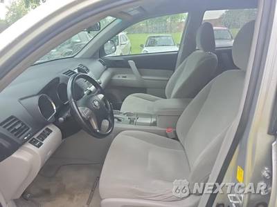 2010 Toyota Highlander - zdjęcie 13 z 21 - miniatura