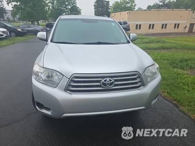 2010 Toyota Highlander - zdjęcie 2 z 21 - miniatura