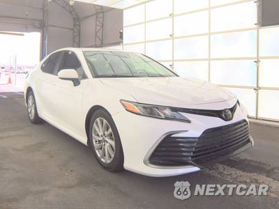 2022 Toyota Camry LE - zdjęcie 4 z 30 - miniatura