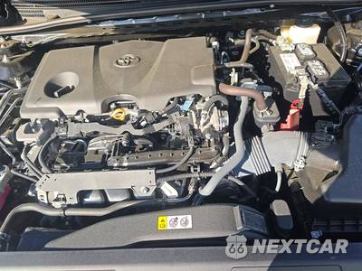 2024 Toyota Camry SE - zdjęcie 15 z 30 - miniatura