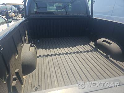 2023 Toyota Tundra SR5 Crew Cab Medium Bed - zdjęcie 16 z 35 - miniatura