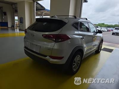 2018 Hyundai Tucson SEL Plus - zdjęcie 4 z 21 - miniatura