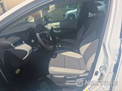 2026 Toyota Corolla LE Sedan - zdjęcie 5 z 18 - miniatura