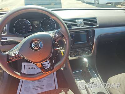 2016 Volkswagen Passat 1.8T S - zdjęcie 11 z 33 - miniatura