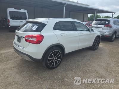 2017 Mercedes-Benz GLA 250 - zdjęcie 4 z 25 - miniatura