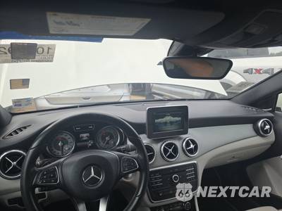 2017 Mercedes-Benz GLA 250 - zdjęcie 11 z 25 - miniatura