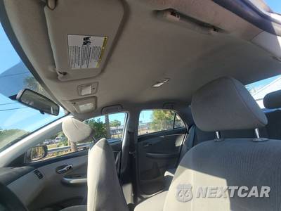 2012 Toyota Corolla LE - zdjęcie 17 z 28 - miniatura