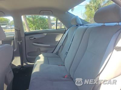 2012 Toyota Corolla LE - zdjęcie 13 z 28 - miniatura
