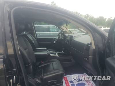 2013 Nissan TITAN SL Crew Cab Short Bed - zdjęcie 14 z 32 - miniatura