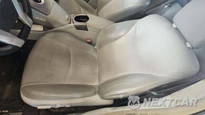 2014 Toyota Prius Four - zdjęcie 25 z 31 - miniatura
