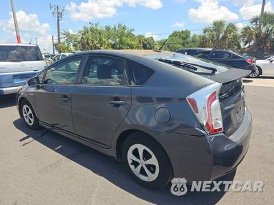2014 Toyota Prius Four - zdjęcie 6 z 31 - miniatura
