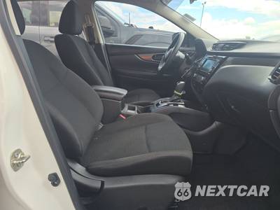 2021 Nissan Rogue Sport S - zdjęcie 8 z 21 - miniatura