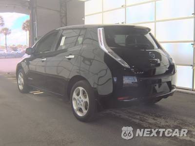 2012 Nissan LEAF SL - zdjęcie 6 z 23 - miniatura