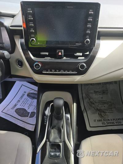 2021 Toyota Corolla LE Sedan - zdjęcie 11 z 23 - miniatura