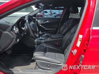 2020 Mercedes-Benz GLA 250 - zdjęcie 7 z 19 - miniatura