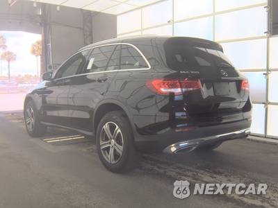 2019 Mercedes-Benz GLC 300 - zdjęcie 6 z 26 - miniatura