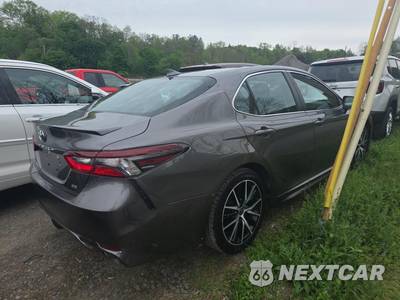 2021 Toyota Camry SE - zdjęcie 4 z 21 - miniatura